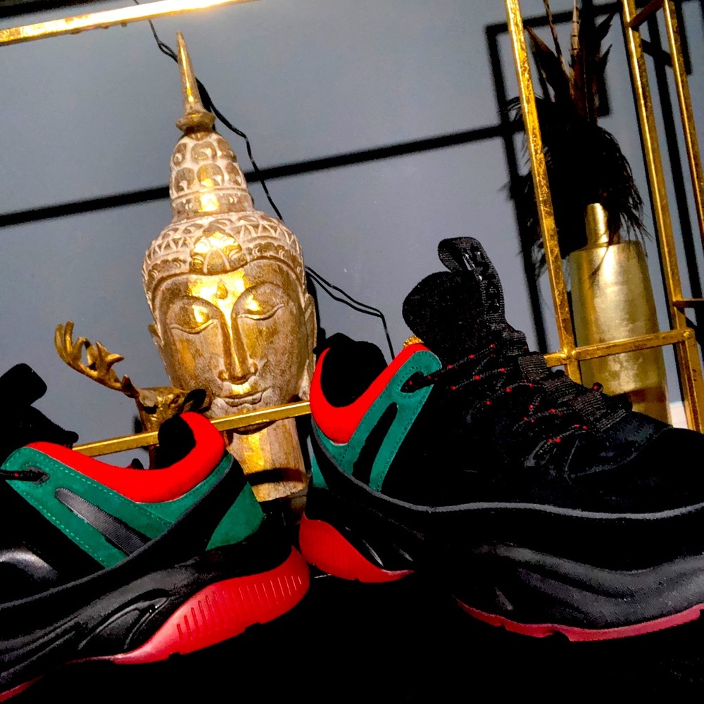 SNKR  Project - Picture 2 of 6